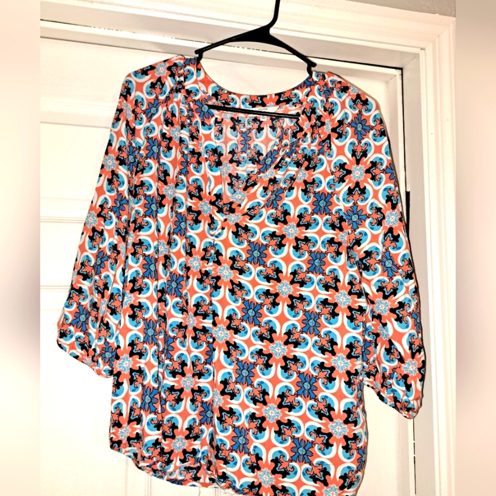 Crown & Ivey XL Long sleeve top